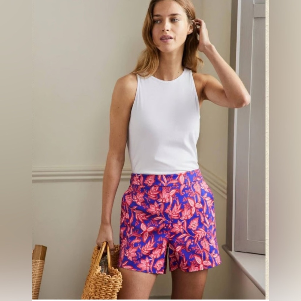 NWOT Boden Strawberry Daiquiri Flora Pull On Shorts Size 12